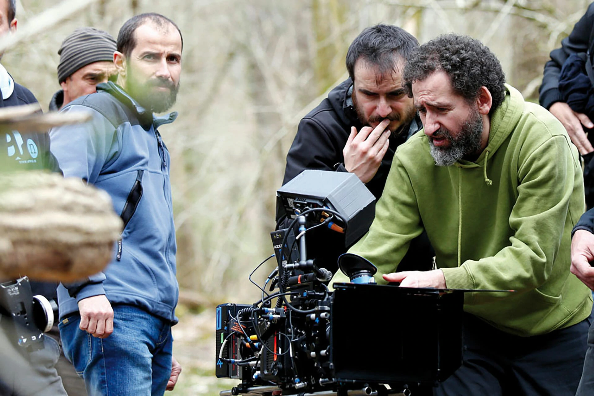 Handia filmeko grabaketan lanean Aitor Arregi eta Jon Garaño, Moriartiko kideak :: David Herranz