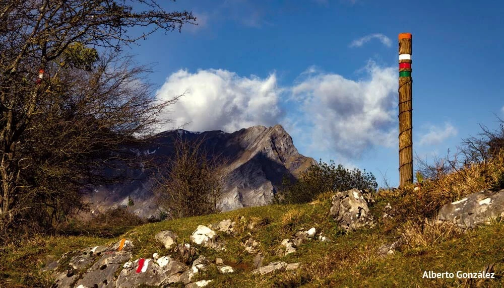 GR20 Vuelta a Aralar, Allozpea, Irulegi, en el valle de Araitz