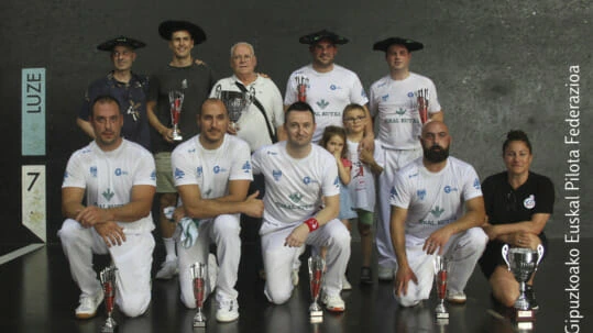 Donostiak irabazi du erriarteko pelota txapelketako finala. Gipuzkoako Euskal Pilota Federazioa