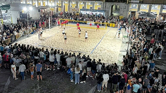 Campeonato de Voley playa de Tolobolei.