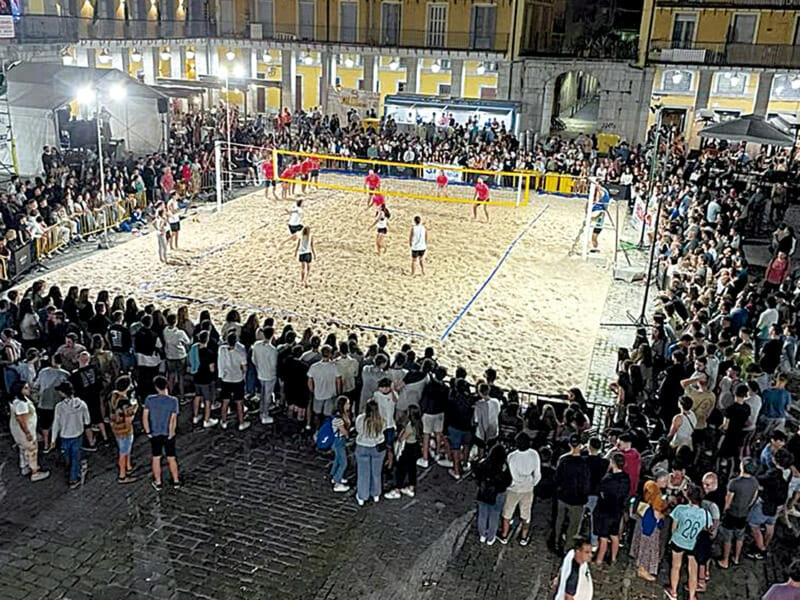 Campeonato de Voley playa de Tolobolei.