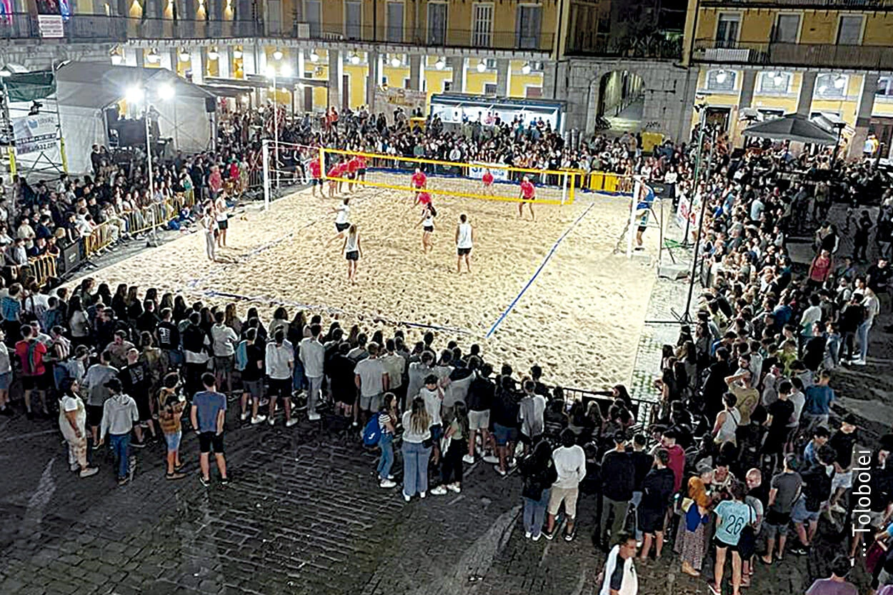 Campeonato de Voley playa de Tolobolei.