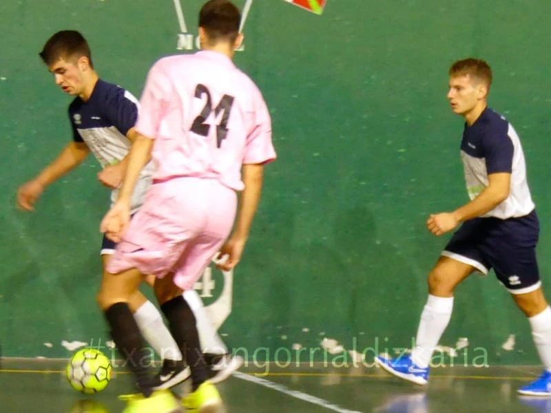 Herri Txikietako Areto Futbol Kopa | Copa de futbol sala entre