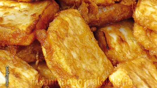 Mamia, arrautza eta kanela, Pazkoko zaporeak Mamia, arrautza eta kanela, Pazkoko zaporeak